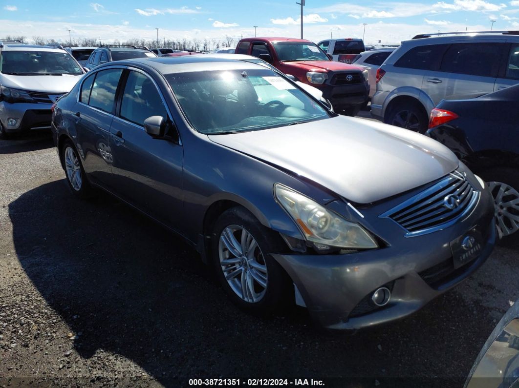 INFINITI G37 2011