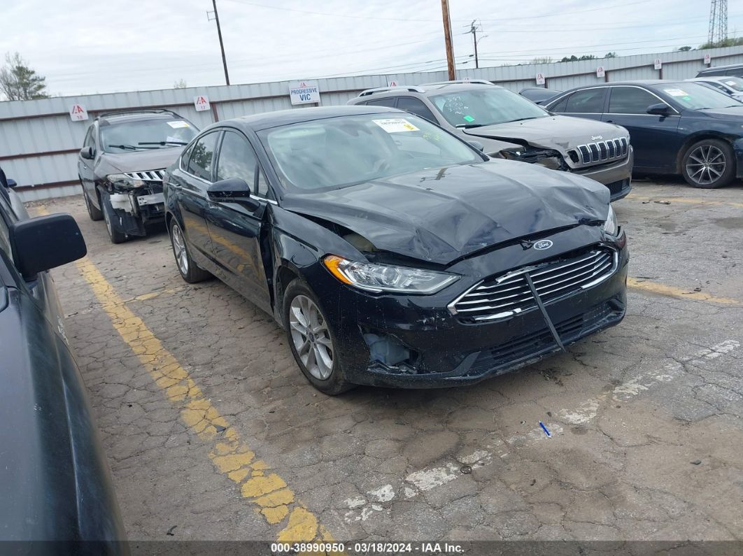 FORD FUSION 2019