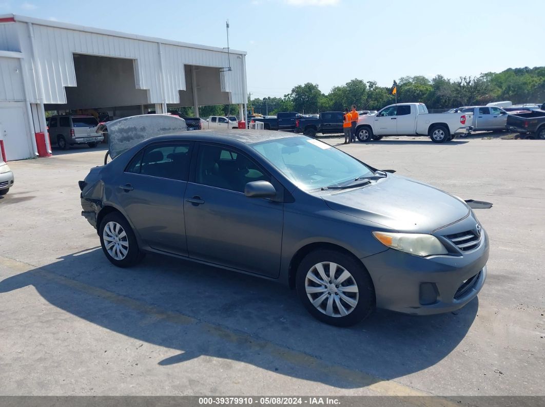 TOYOTA COROLLA 2013