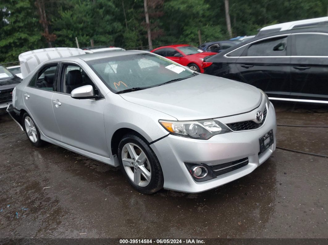 TOYOTA CAMRY 2014