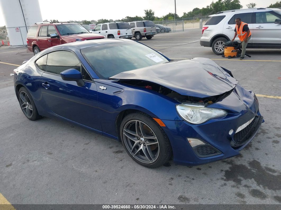 SCION FR-S 2015