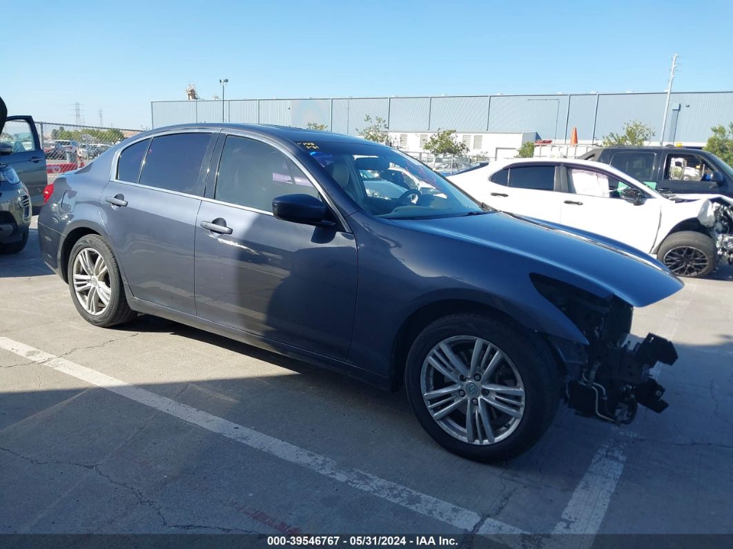 INFINITI G37 2012