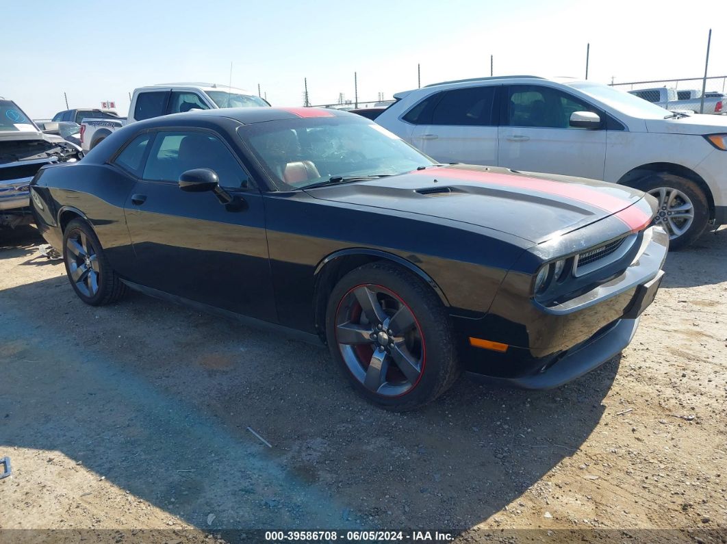 DODGE CHALLENGER 2013