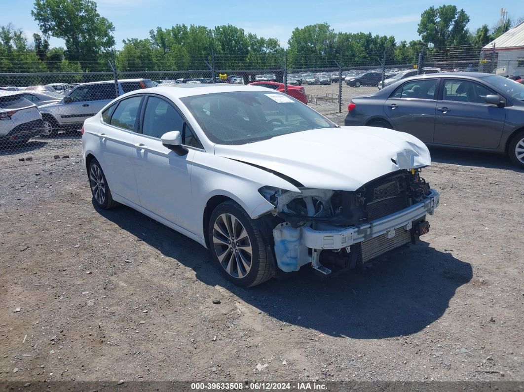 FORD FUSION 2019