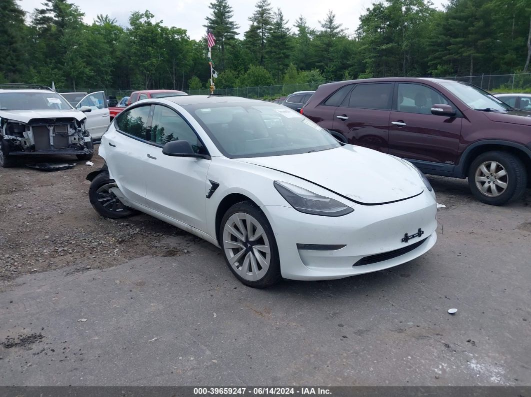 TESLA MODEL 3 2021