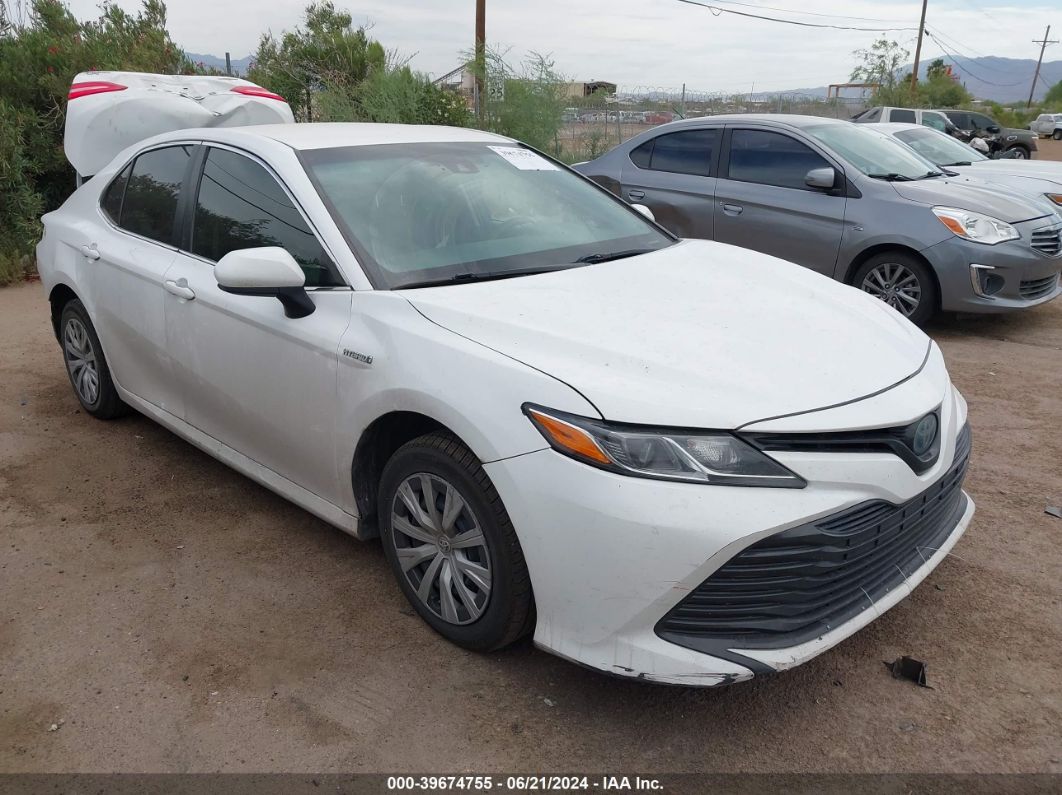 TOYOTA CAMRY HYBRID 2018