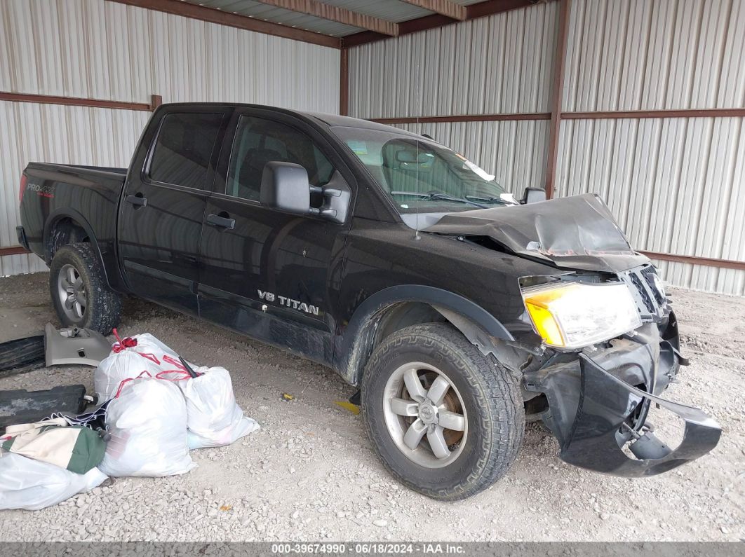 NISSAN TITAN 2010