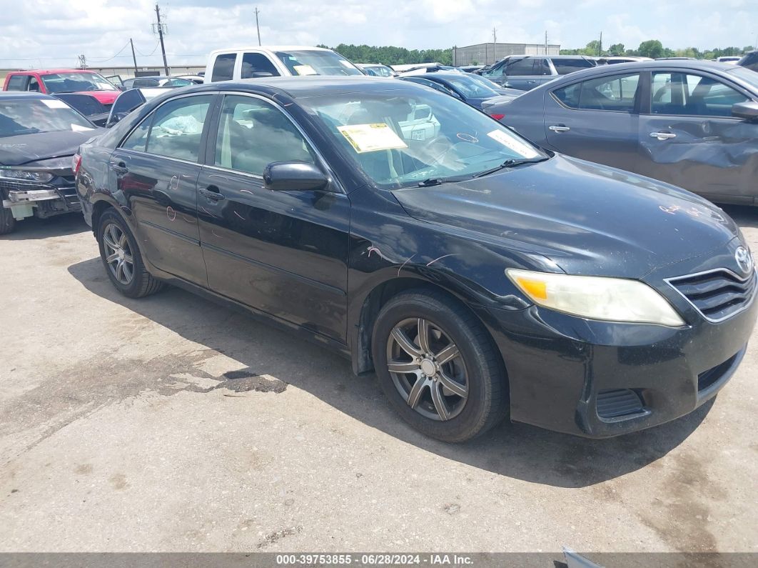 TOYOTA CAMRY 2010