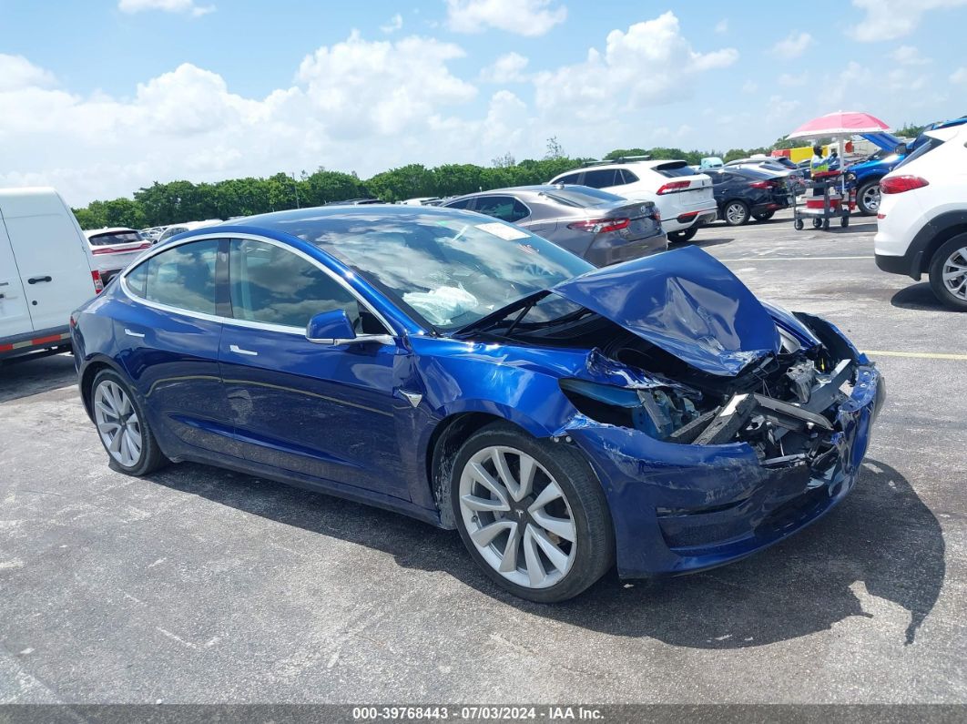 TESLA MODEL 3 2020