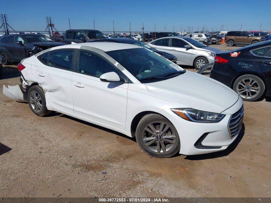 HYUNDAI ELANTRA 2017