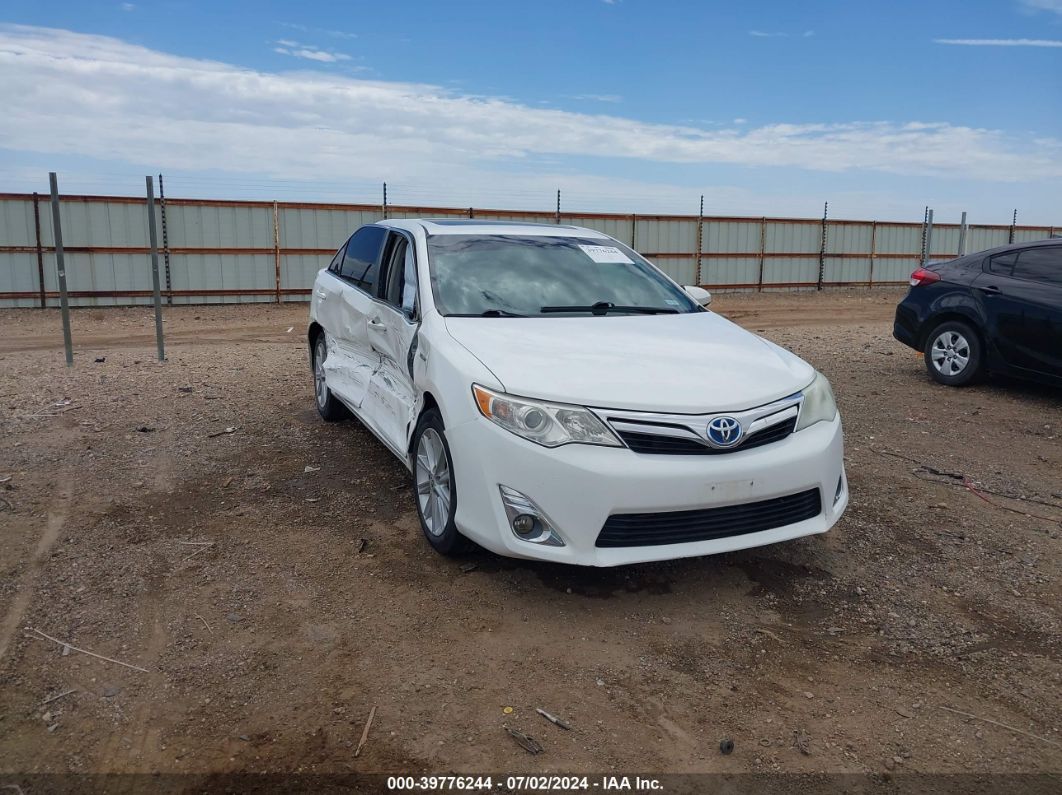 TOYOTA CAMRY HYBRID 2012