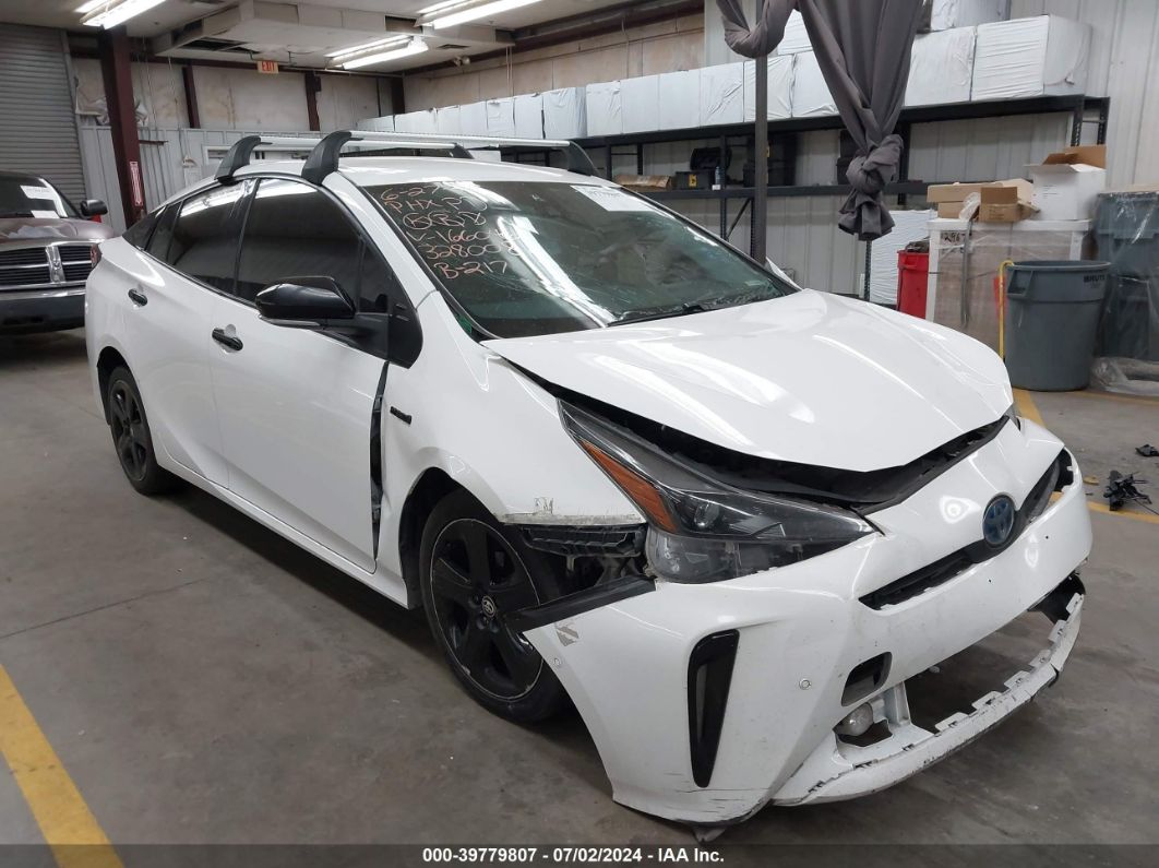 TOYOTA PRIUS 2022