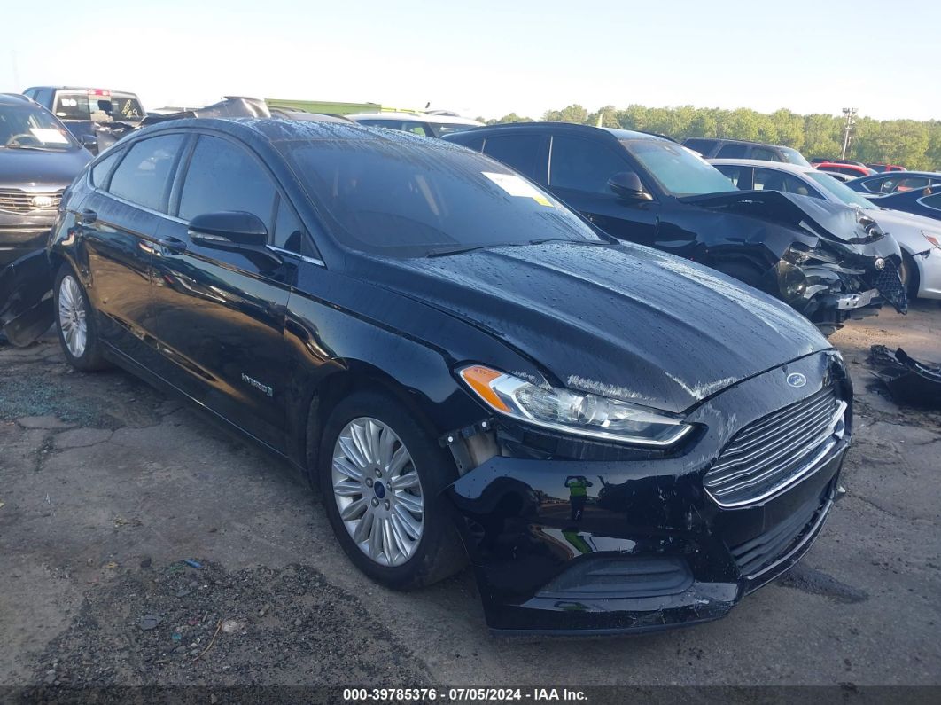 FORD FUSION HYBRID 2016