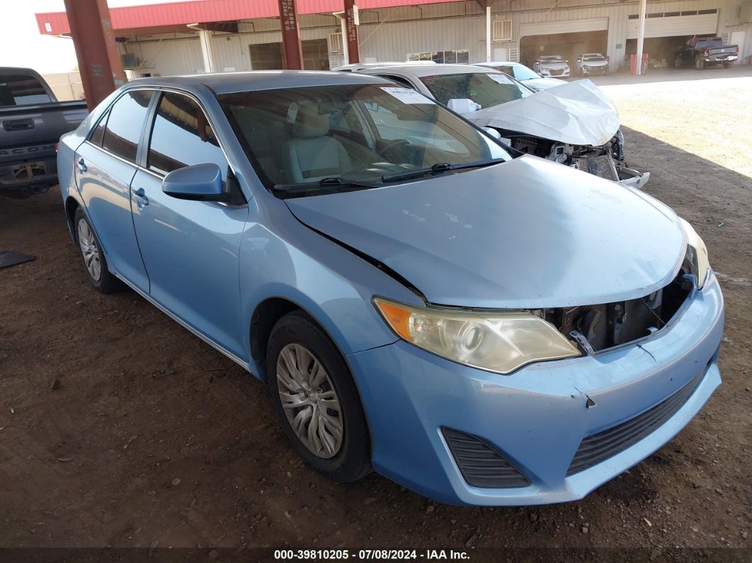 TOYOTA CAMRY 2012