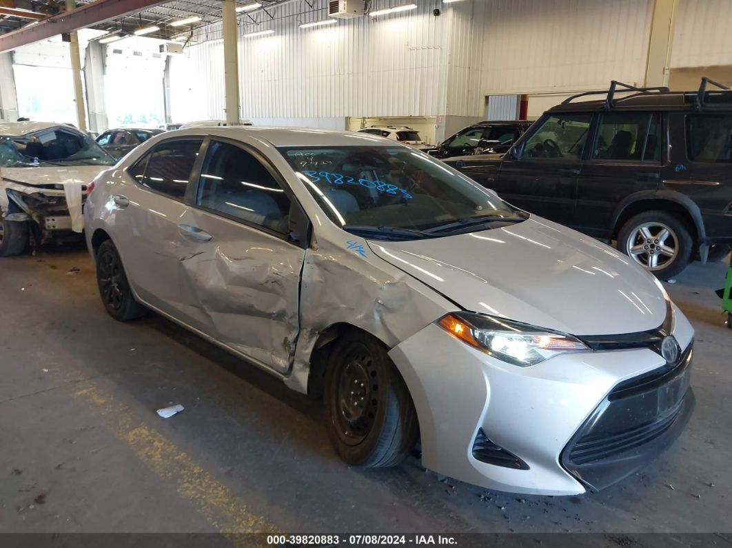 TOYOTA COROLLA 2018