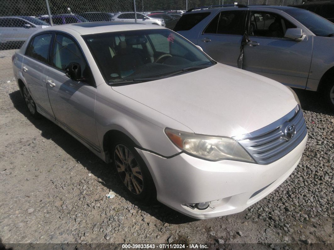 TOYOTA AVALON 2011