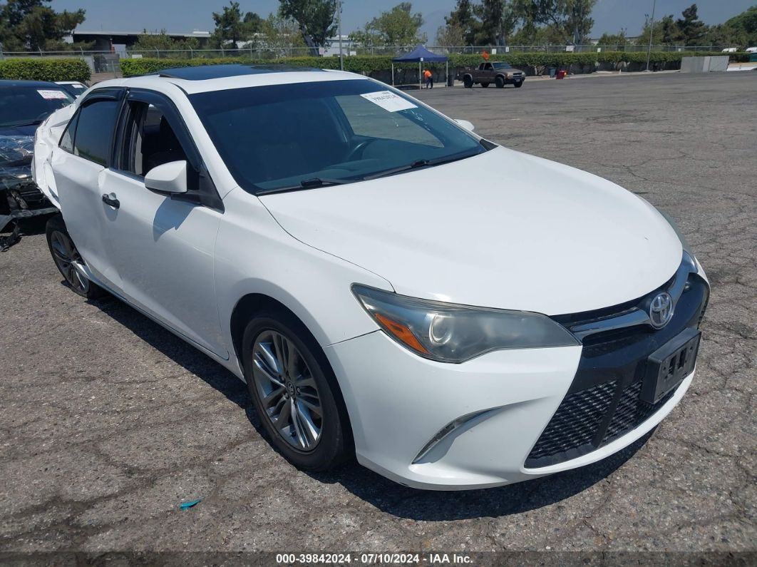 TOYOTA CAMRY 2016