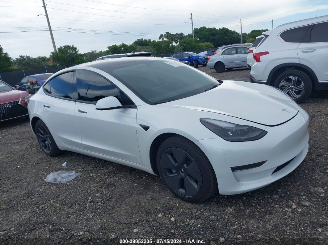 TESLA MODEL 3 2023