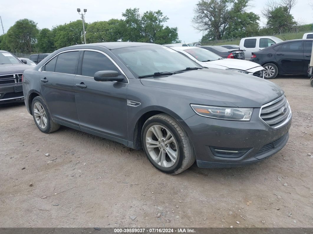 FORD TAURUS 2015