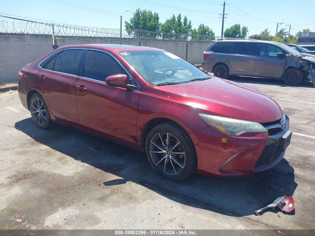 TOYOTA CAMRY 2016