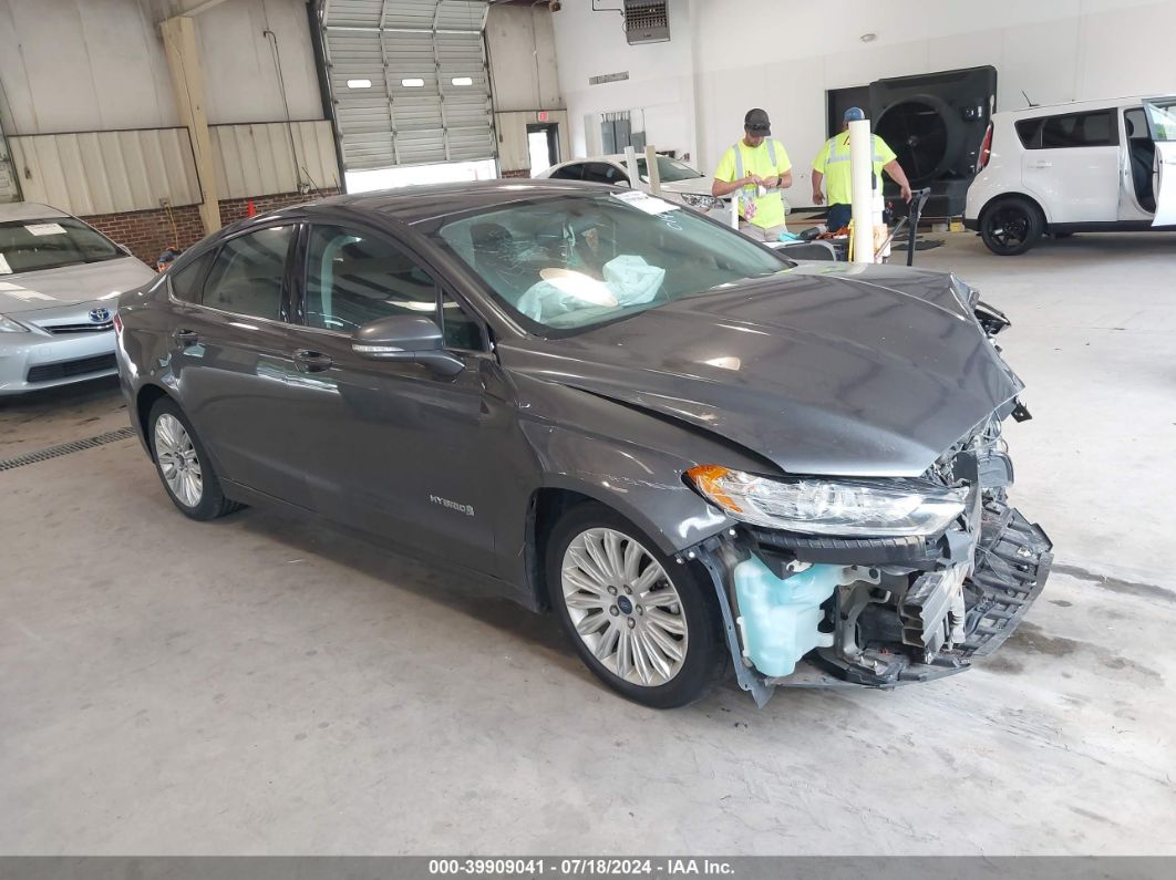 FORD FUSION HYBRID 2016