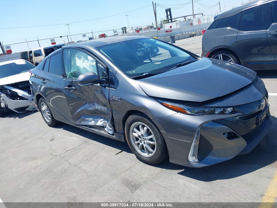 TOYOTA PRIUS PRIME 2017