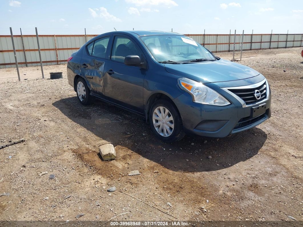 NISSAN VERSA 2015