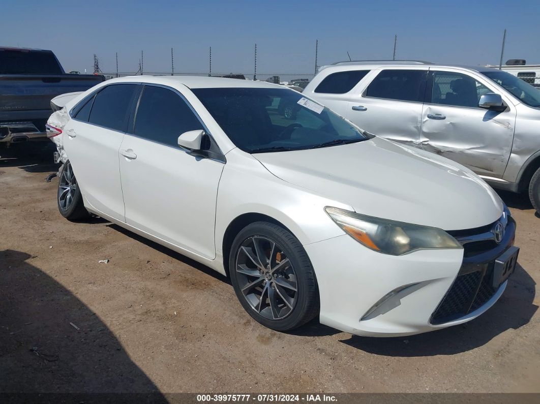 TOYOTA CAMRY 2016