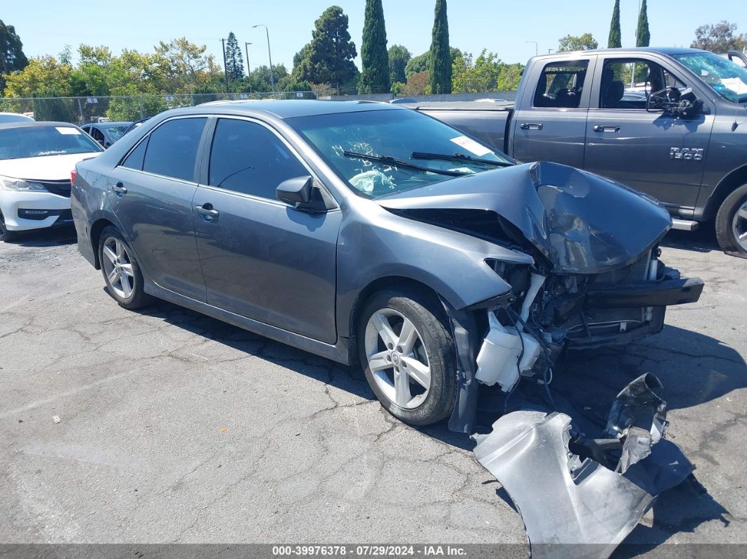 TOYOTA CAMRY 2013