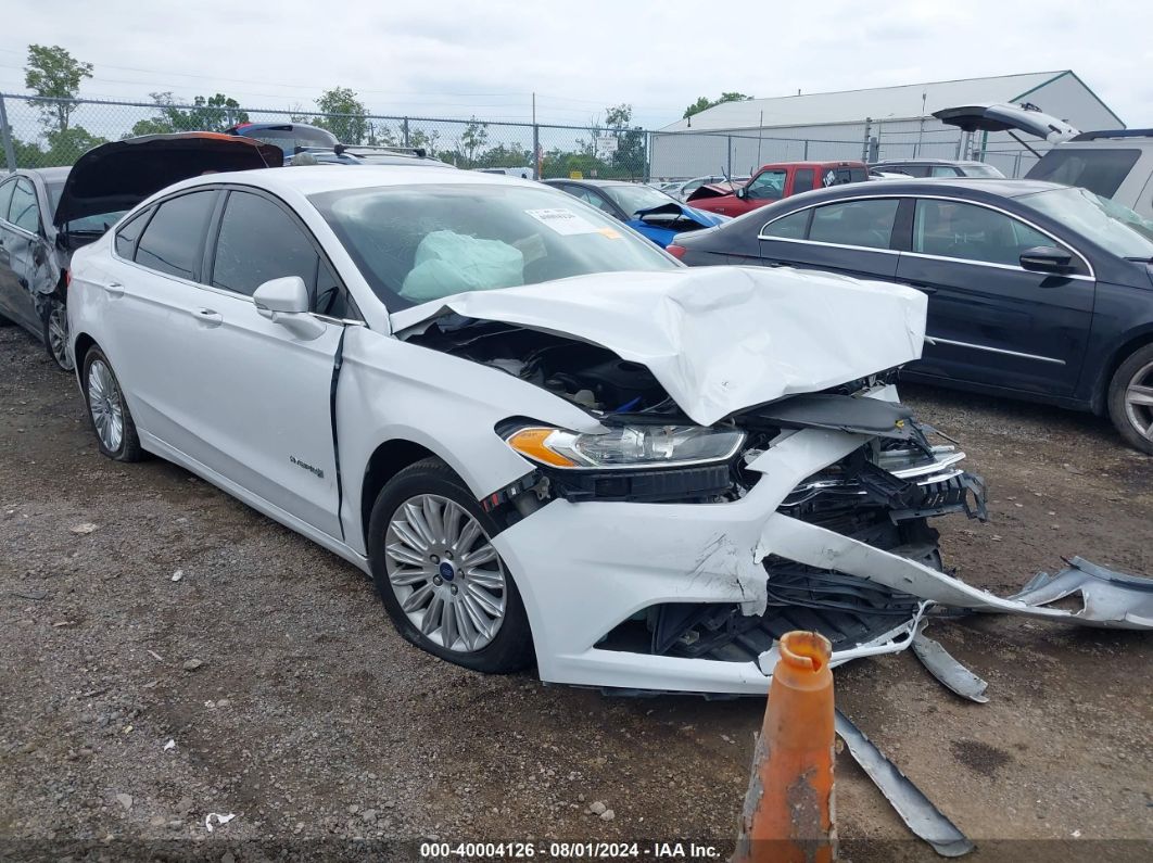 FORD FUSION HYBRID 2015