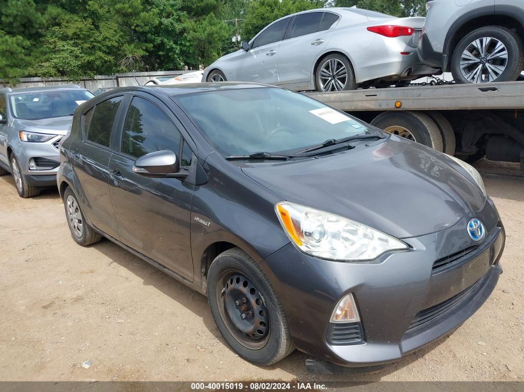 TOYOTA PRIUS C 2013