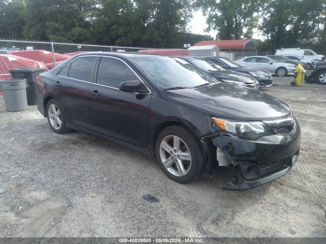 TOYOTA CAMRY 2012