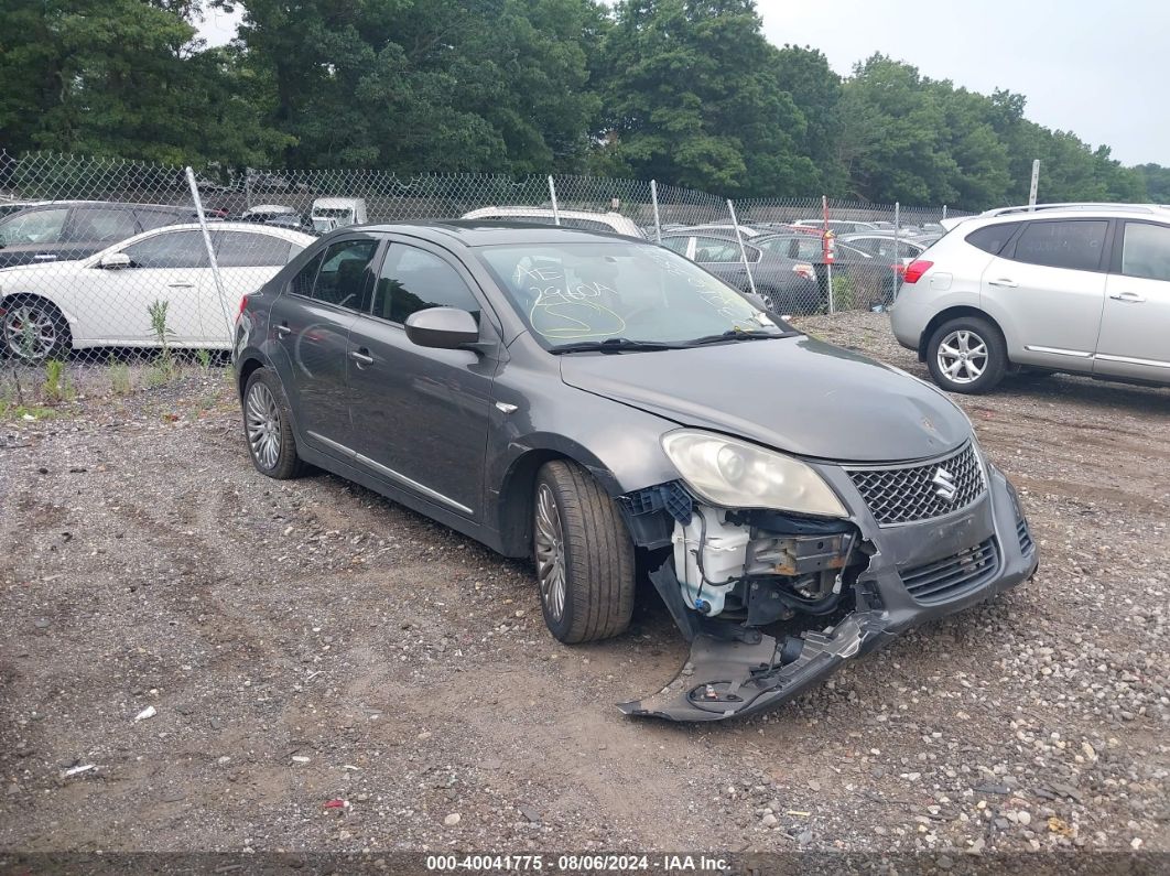 SUZUKI KIZASHI 2010