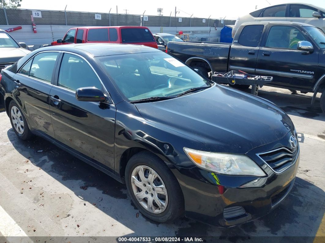 TOYOTA CAMRY 2010