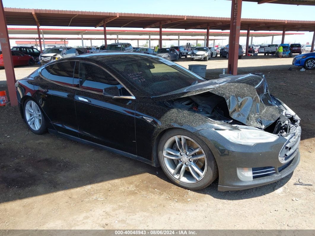 TESLA MODEL S 2014