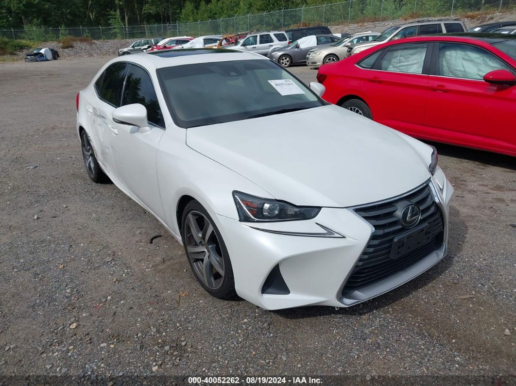 LEXUS IS 300 2017