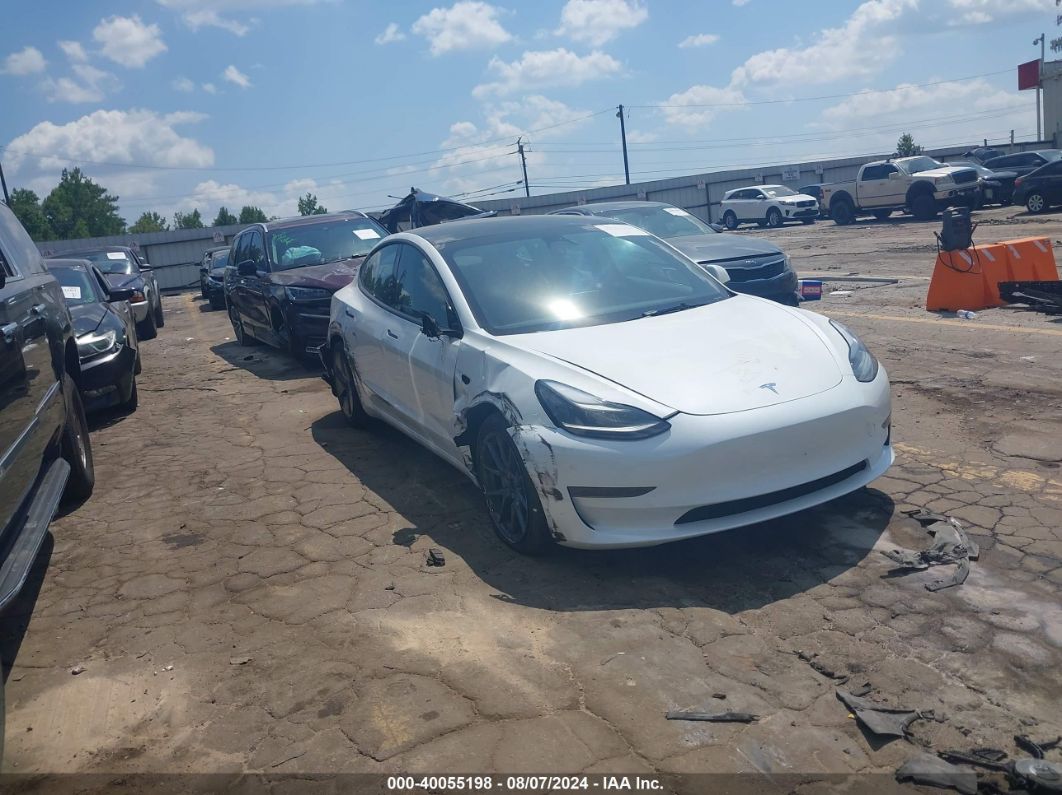 TESLA MODEL 3 2023