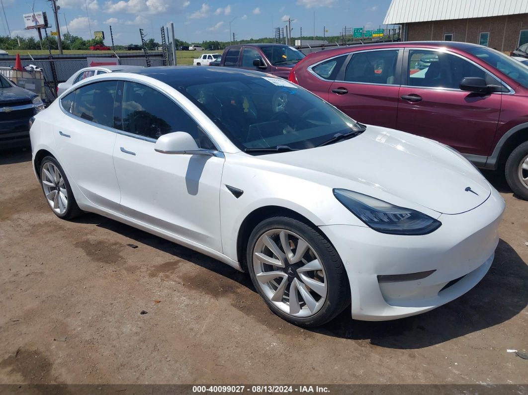 TESLA MODEL 3 2019