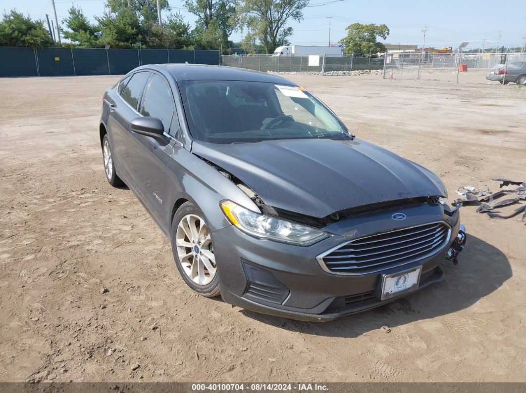 FORD FUSION HYBRID 2019