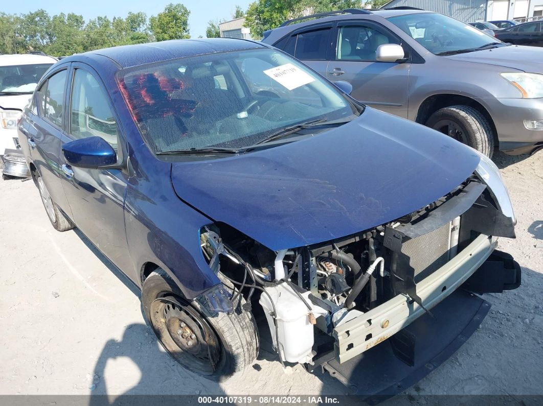 NISSAN VERSA 2019