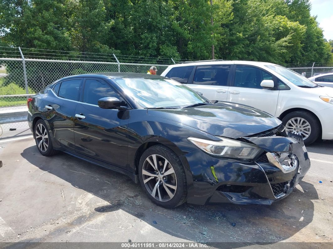 NISSAN MAXIMA 2017