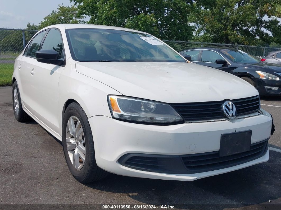 VOLKSWAGEN JETTA 2011