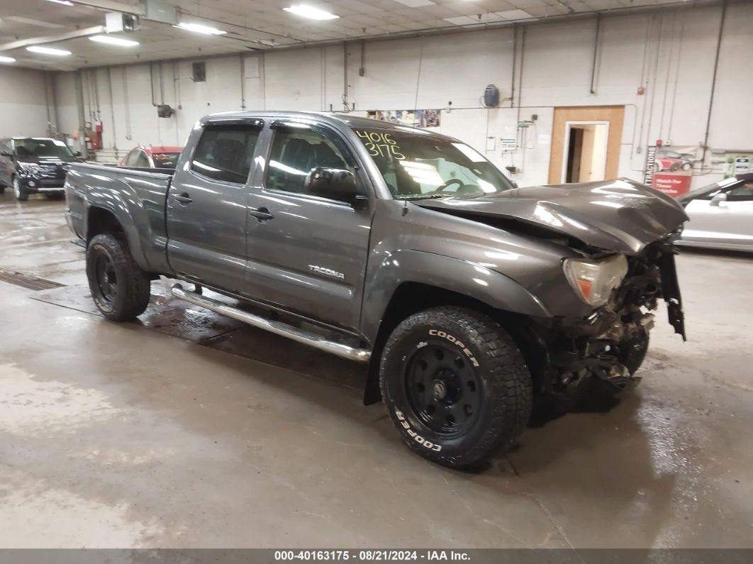 TOYOTA TACOMA 2015