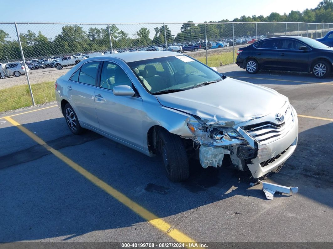 TOYOTA CAMRY 2011