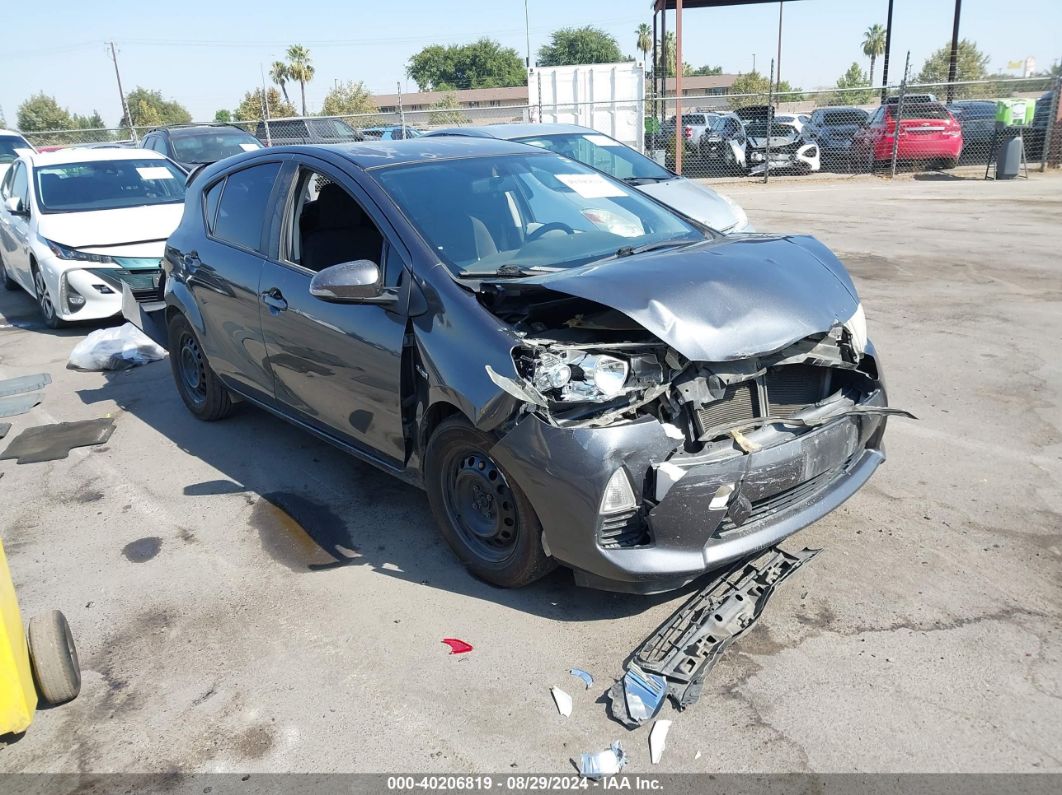 TOYOTA PRIUS C 2013