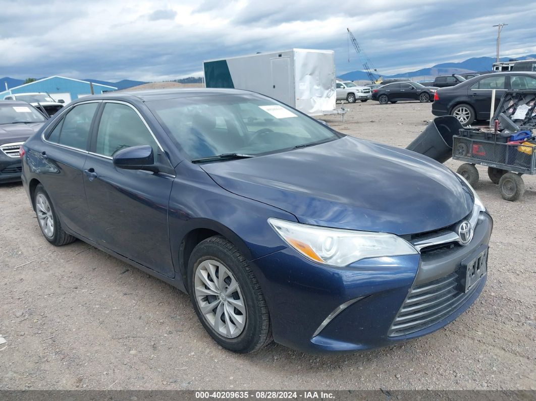 TOYOTA CAMRY 2015