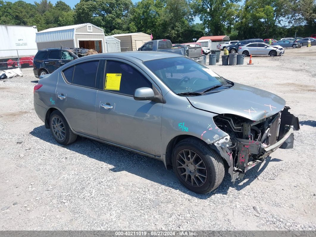 NISSAN VERSA 2013