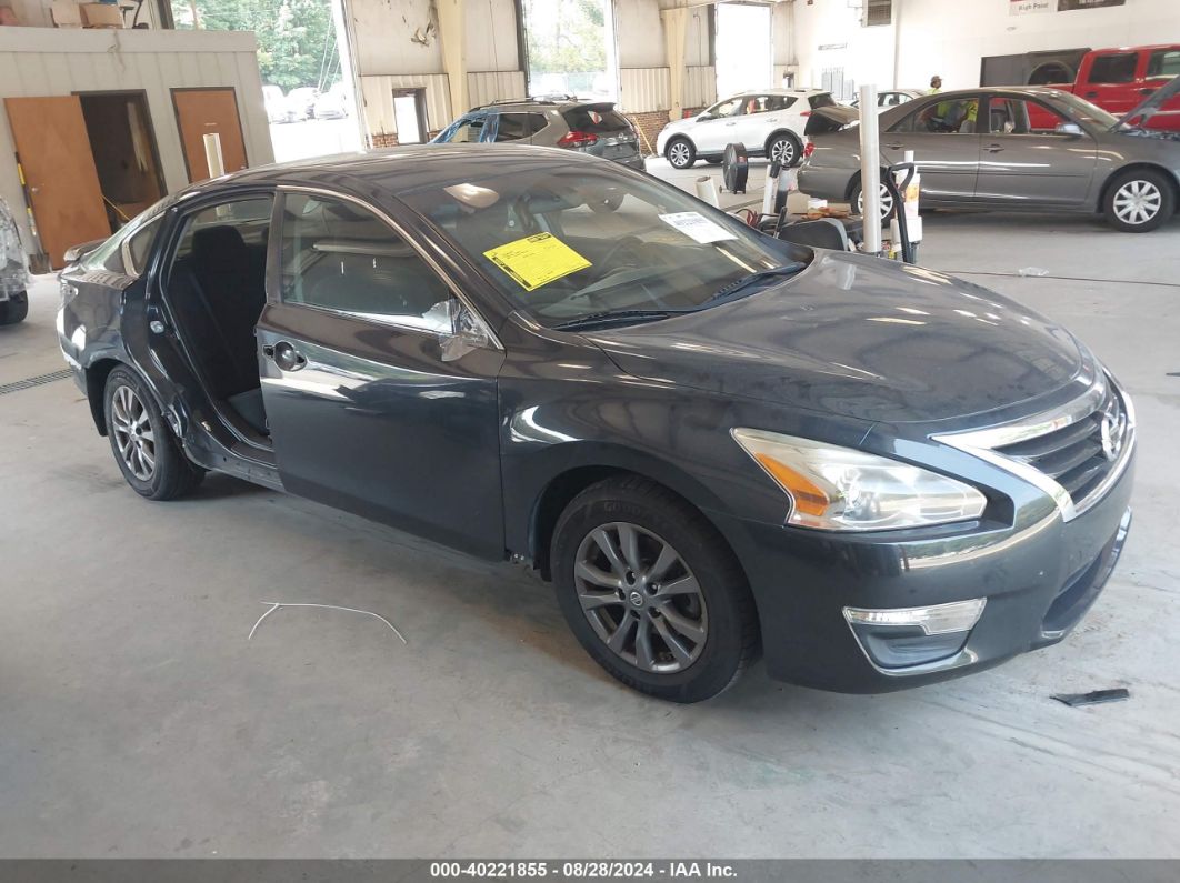 NISSAN ALTIMA 2015