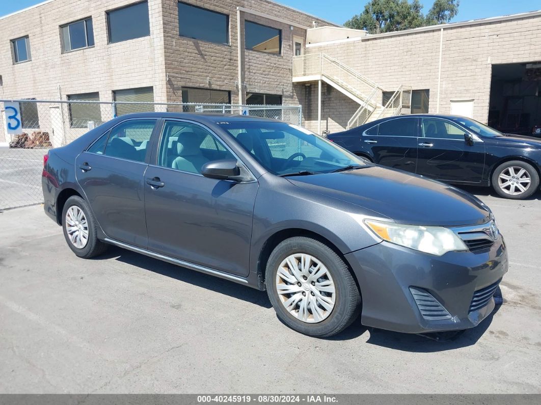 TOYOTA CAMRY 2013