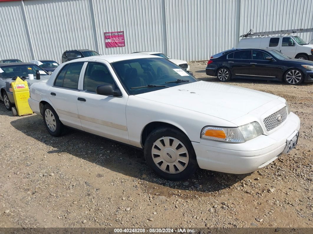 FORD CROWN VICTORIA 2010